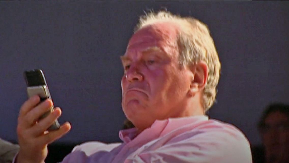 hoene-handy.jpg