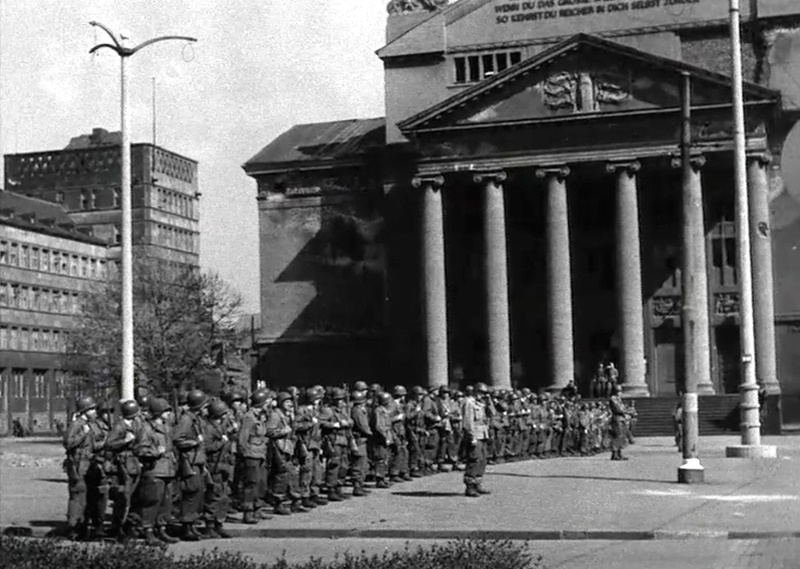 DU_1945_Theater_Copy_filmforum.jpg