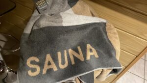 Saunatuch_Henneken-300x169.jpeg