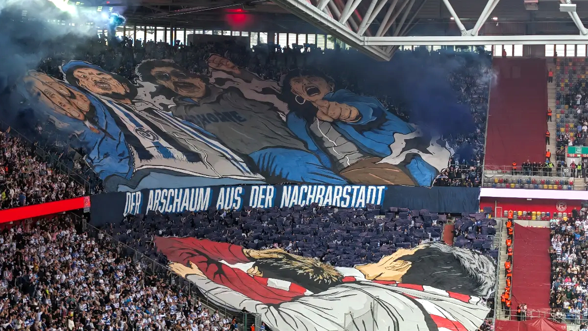 www.diefalsche9.de