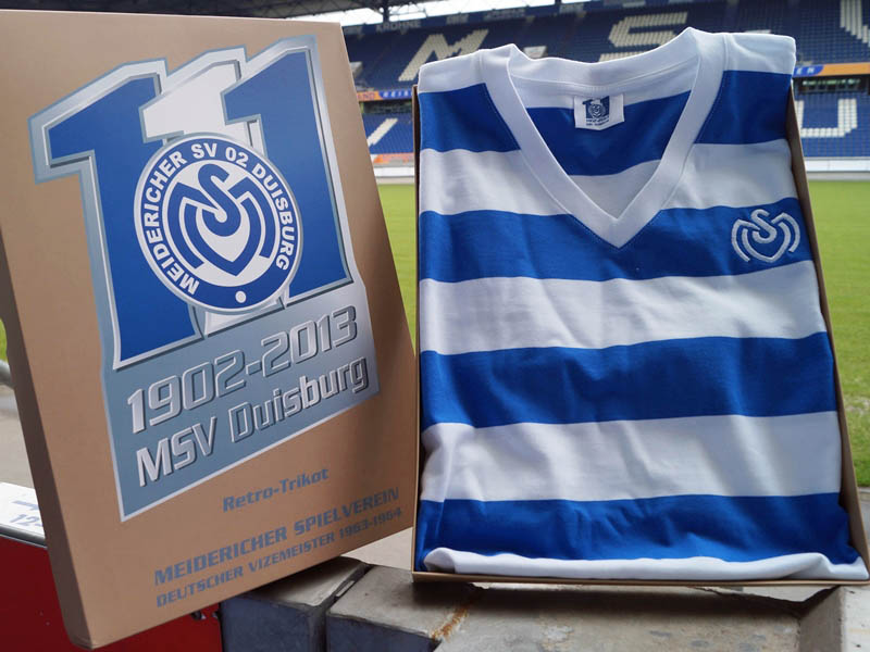 61641871929trikot_63_64.JPG